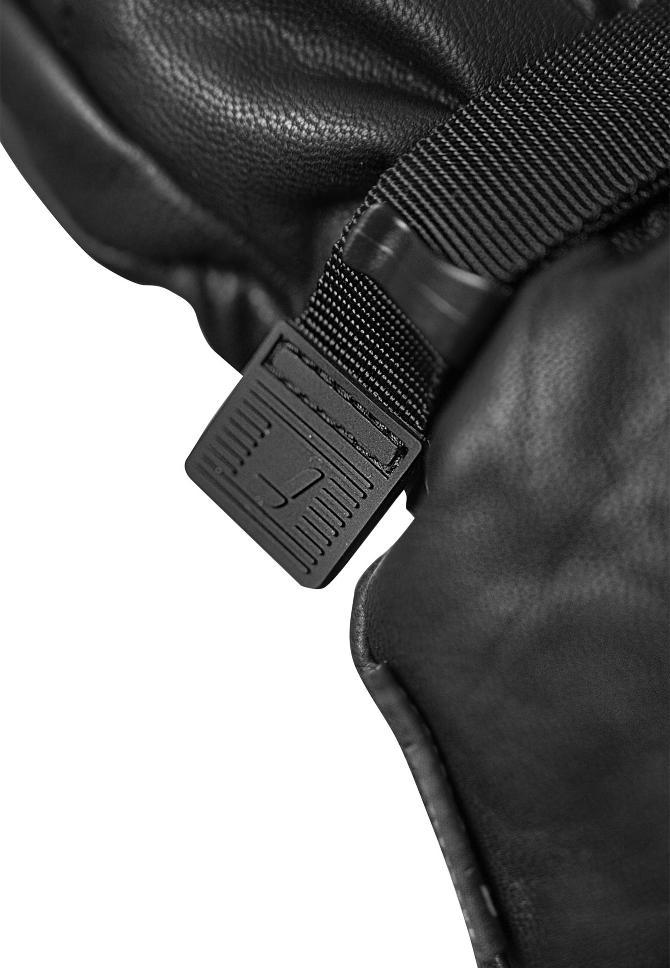 REUSCH Sports gloves 'Fullback Down R-TEX® XT' in Black