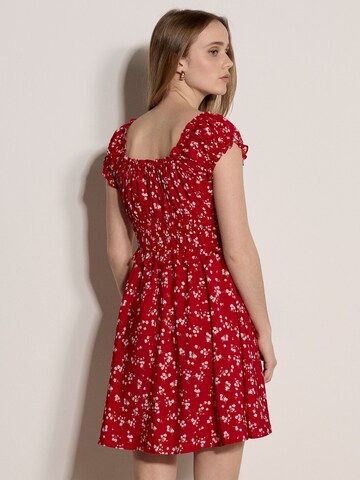Apricot Jurk ' ' in Rood