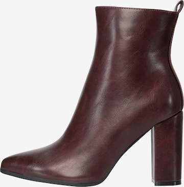 Stivaletto di Salinyang in rosso: frontale