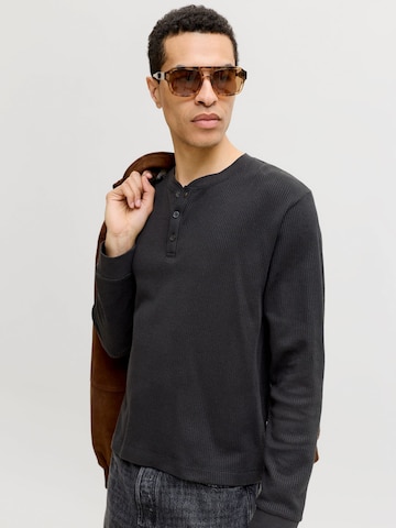 JACK & JONES Bluser & t-shirts i sort