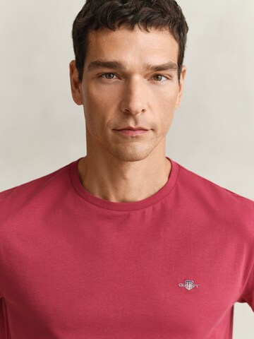 T-Shirt GANT en rouge