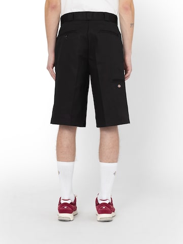 DICKIES Regular Shorts in Schwarz
