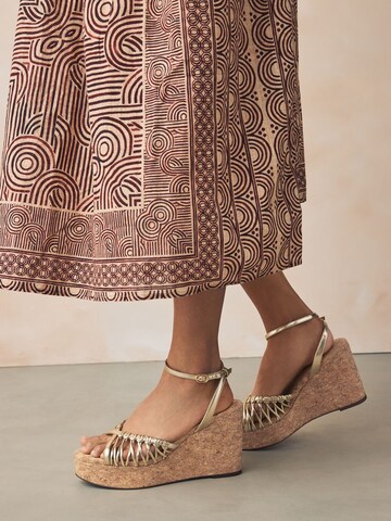 Sandales à lanières 'Forever Comfort' Next en or