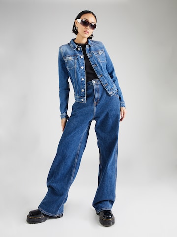 Tommy Jeans Overgangsjakke 'VIVIANNE' i blå