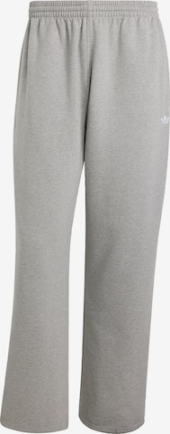 ADIDAS ORIGINALS - Calças de desporto 'Trefoil Essentials' em cinzento: frente