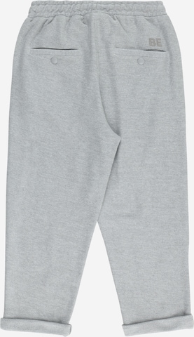 regular Pantaloni di UNITED COLORS OF BENETTON in grigio