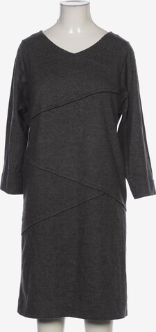 Riani Dress in M in Grey: front