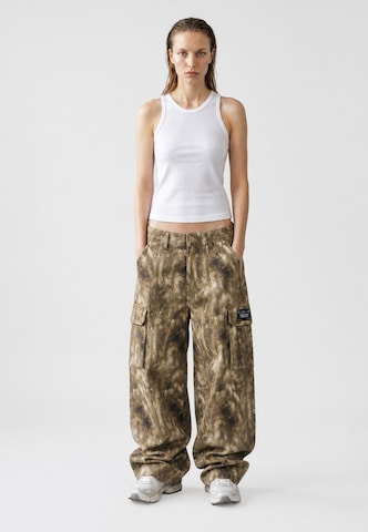 Vertere Berlin Loosefit Cargohose in Mischfarben: Vorderseite