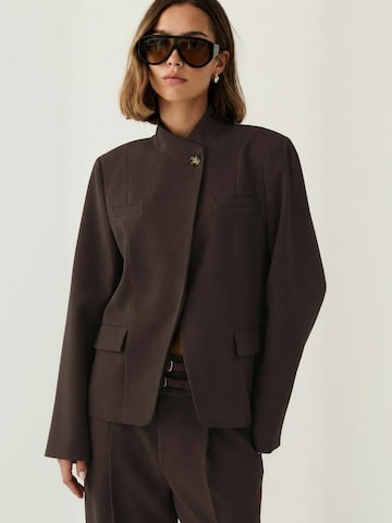 Noella - Blazer ' N-Monique ' em castanho: frente