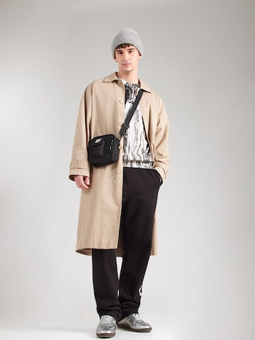 Carlo Colucci Mikina 'Fauster' – černá