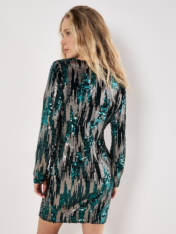 Apricot Mixed Sequin Velvet Bodycon Mini Dress ' ' in Grün