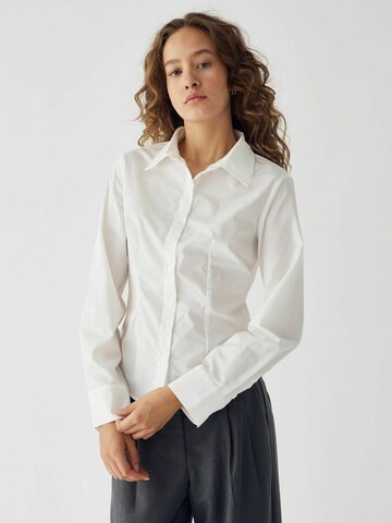 Noella Paita ' N-Loyce Shirt ' värissä valkoinen: etupuoli