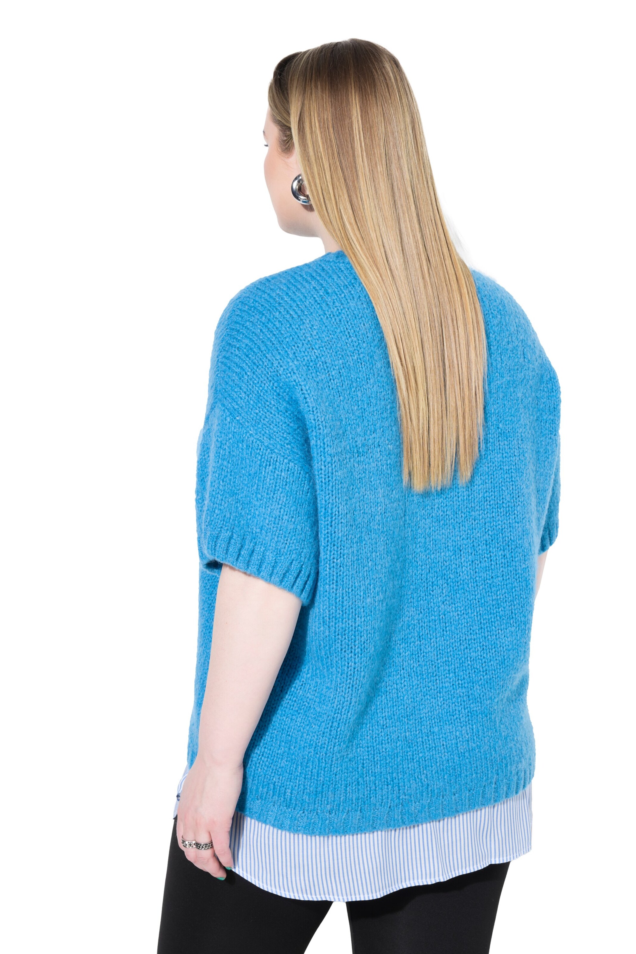 Studio Untold Rock in Blau