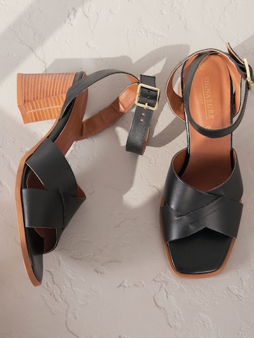 Next Sandalen met riem in Zwart