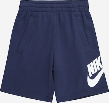 Loosefit Pantaloni 'Club Fleece' de la Nike Sportswear pe albastru: față