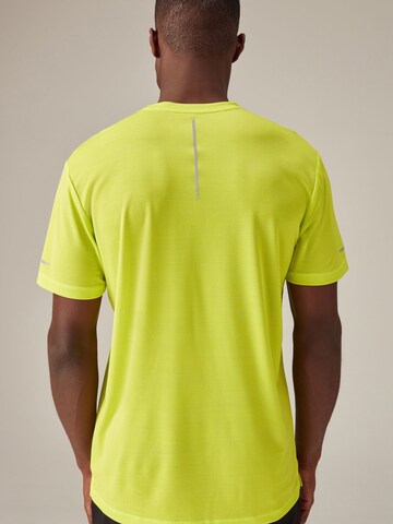 T-Shirt fonctionnel Next en jaune