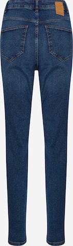 Pieces Tall Tapered Jeans 'Kesia' in Blauw