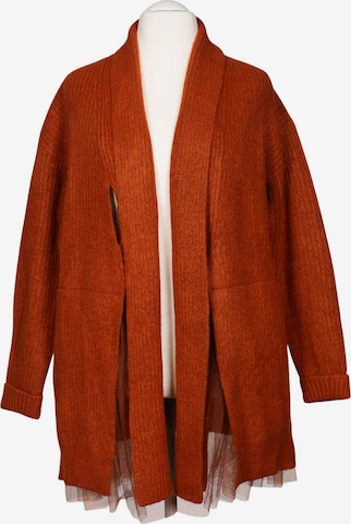 MADELEINE Strickjacke L in Orange: Vorderseite