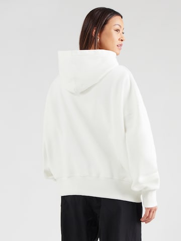 Pegador - Sudadera 'ESTELA' en blanco