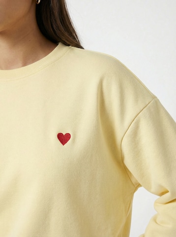 studioselect Μπλούζα φούτερ 'Eva' σε κίτρινο