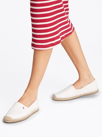 TOMMY HILFIGER Эспадрильи в Белый