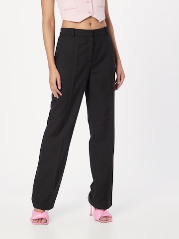 Regular Pantalon à plis ESPRIT en noir : devant