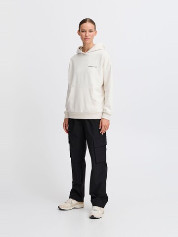 The Jogg Concept Sweatshirt 'Sa Ja' in Beige