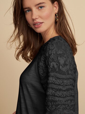 Next - Camisa em preto