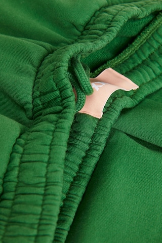 Effilé Pantalon 'JADA' JJXX en vert