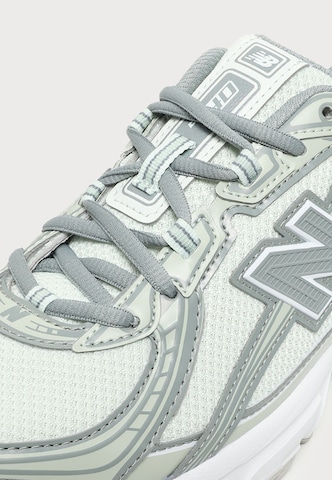 new balance Nizke superge '740' | siva barva