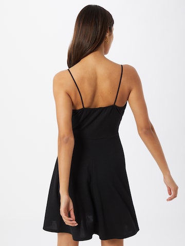 Missguided Letní šaty 'Skater ' – černá
