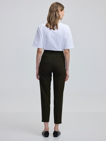 Ipekyol Regular Trousers with creases in Green