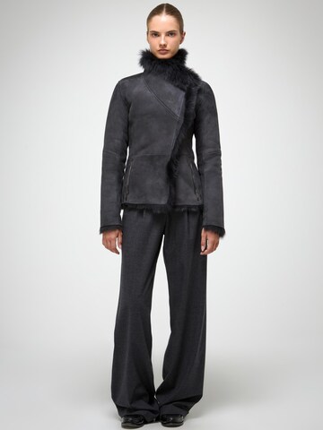 V S P Winterjacke 'Adila'‌ in Grau