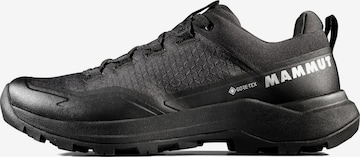 MAMMUT Flats 'Sertig III' in Black: front