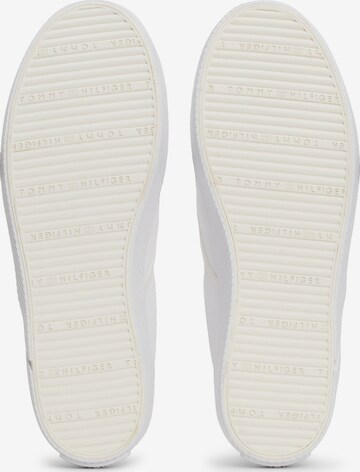 TOMMY HILFIGER - Sapatilhas slip-on em branco