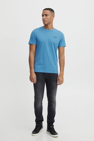 Casual Friday T-Shirt in Blau