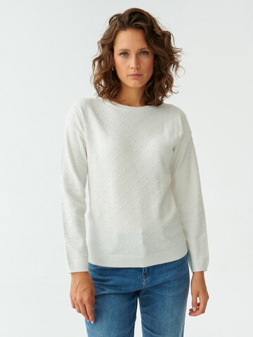 TATUUM Sweater 'EWELA' in White: front