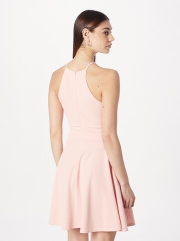 TFNC Коктейльное платье 'LOMIA' в Ярко-розовый