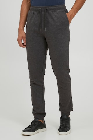 11 Project Regular Pants 'EDISON' in Grey