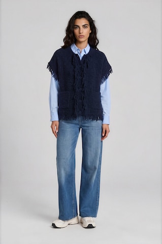 Milano Italy Knitted Vest in Blue: front