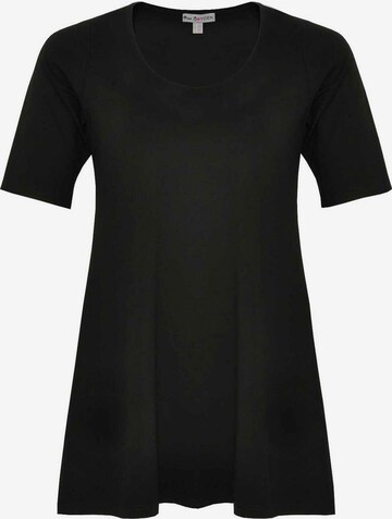 Yoek Shirt in Black: front