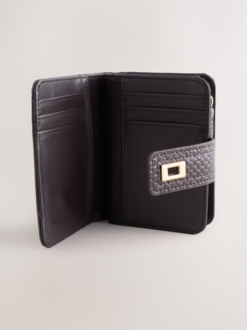 Next Πορτοφόλι σε καφέ