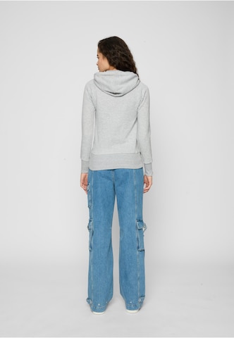 MT Men Sweatshirt 'Never On Time' in Grijs