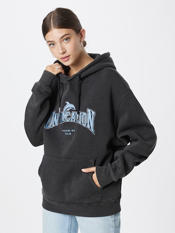 On Vacation Club Sweatshirt 'Dolphin League' in Black: front