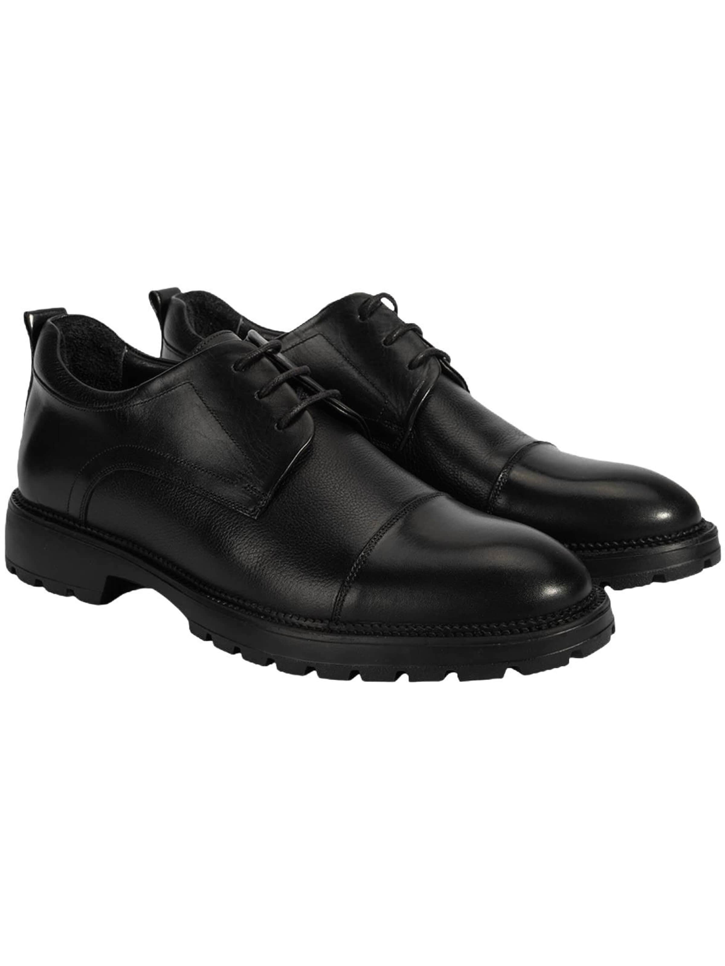 Desa - Zapatillas 'Lässige Spitze' en negro