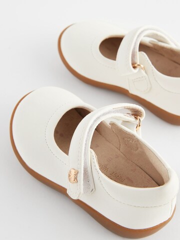 Ballerines Next en blanc