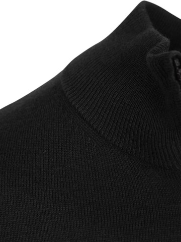 Lyle & Scott Pullover‌‌‌‌‌‌‌‌ in Schwarz