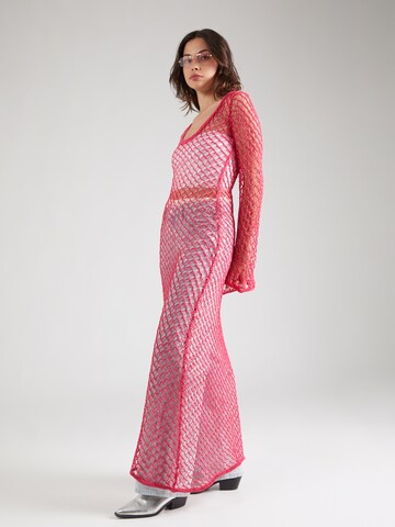 Abito in maglia di TOPSHOP in rosa