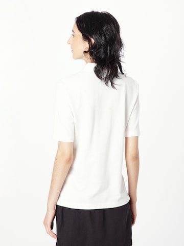 GANT - Camiseta en blanco