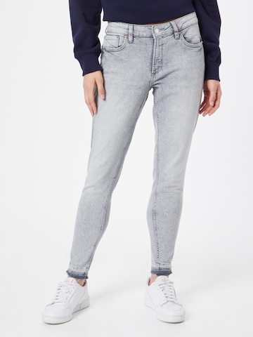 QS Slimfit Jeans in Grijs: voorkant